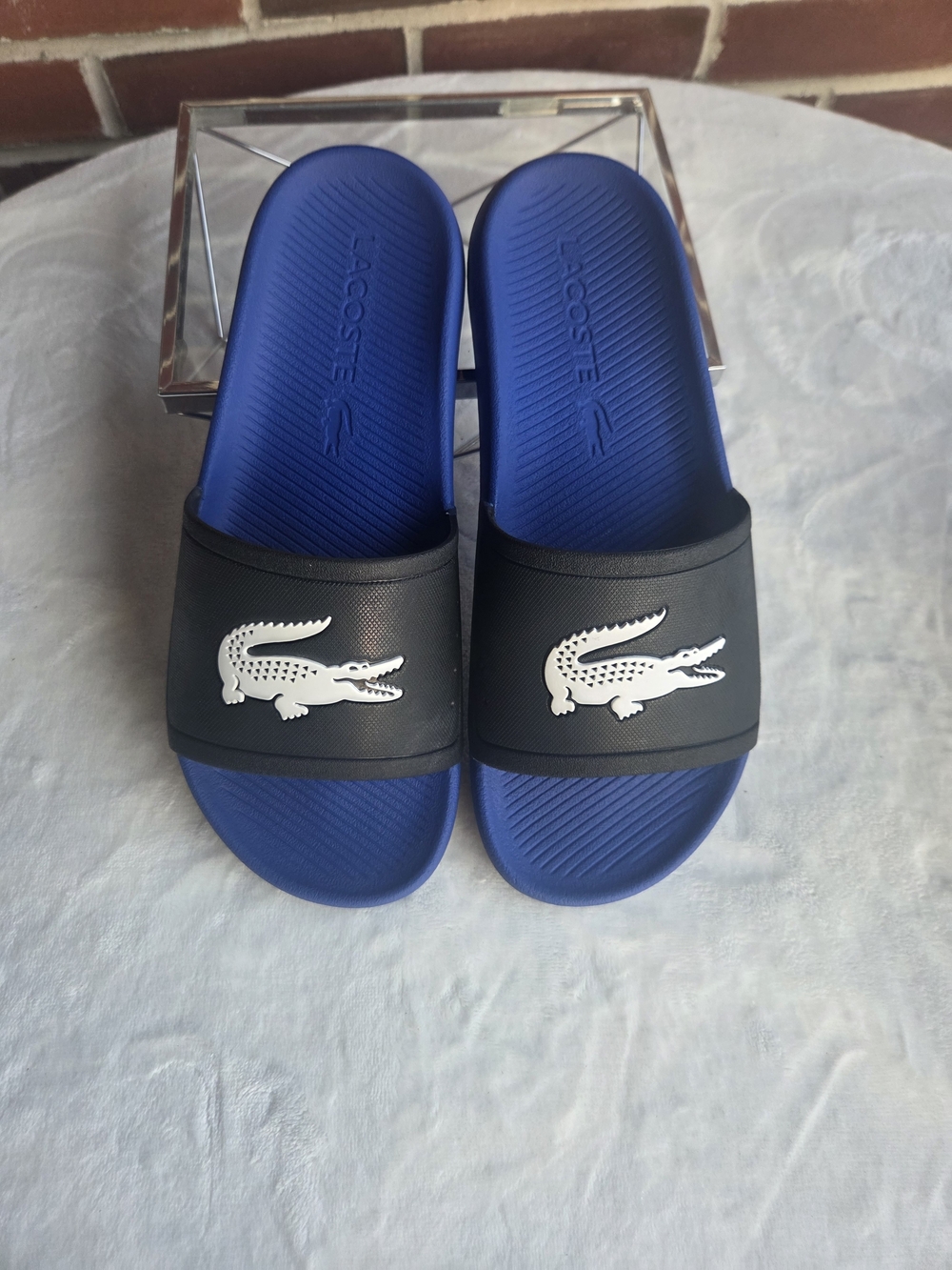 🩴 Lacoste Blue & Black Croc Logo Slides Men’s 8 Approx